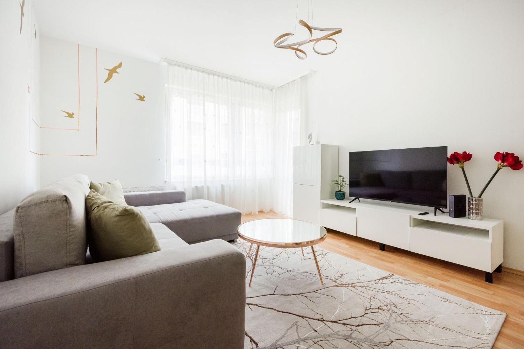 Modern Two-Bedroom Apartment With Free Parking Budapeste Exterior foto