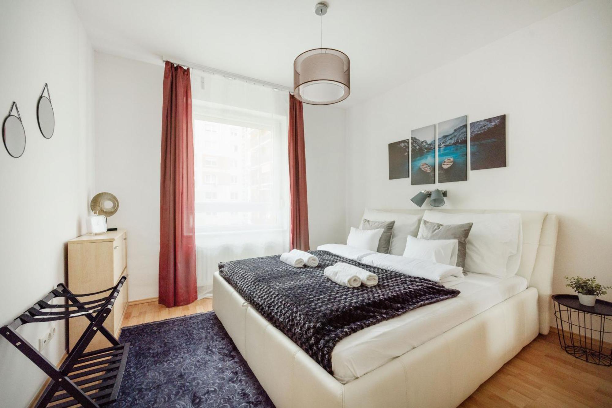 Modern Two-Bedroom Apartment With Free Parking Budapeste Exterior foto