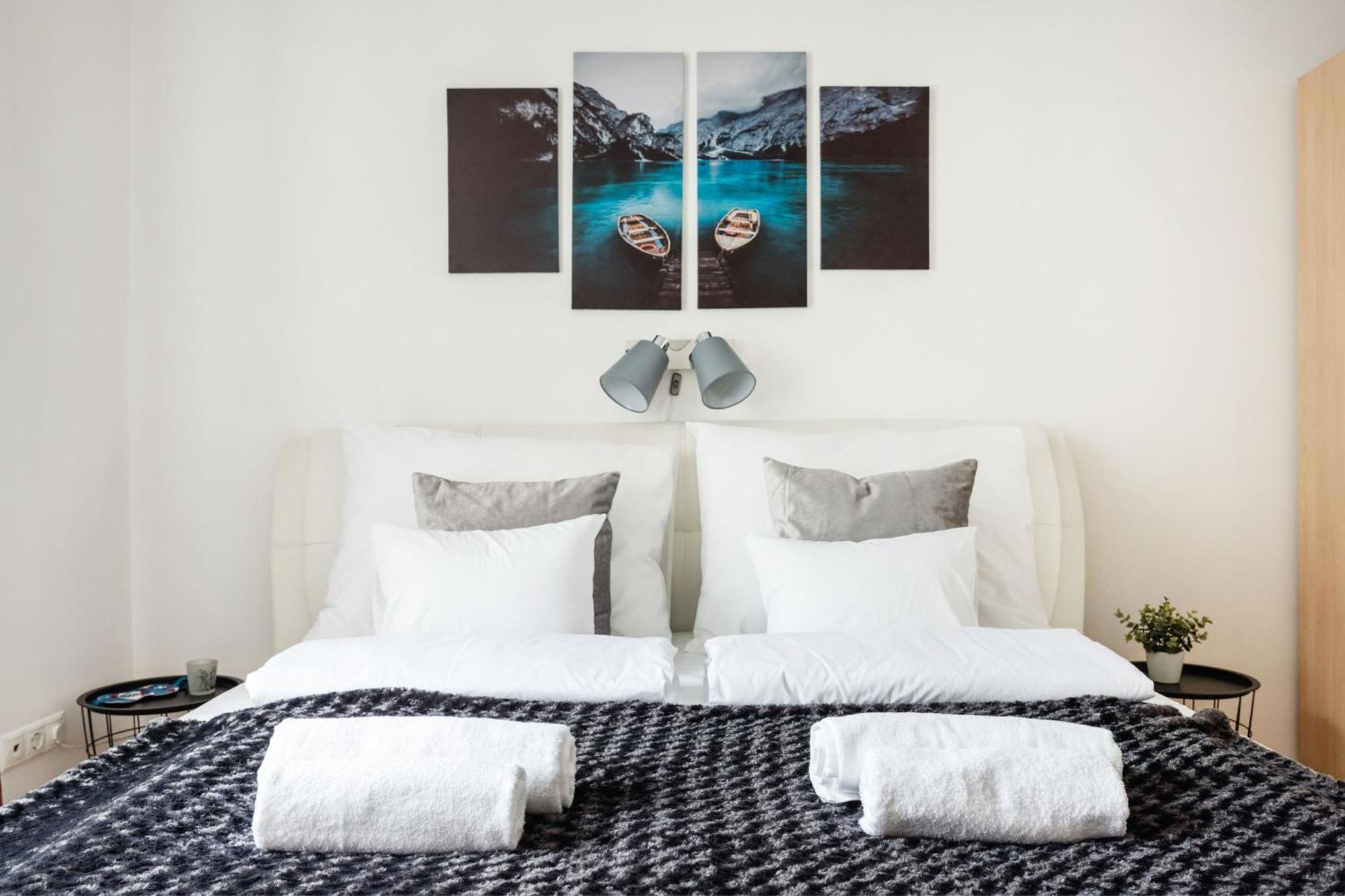 Modern Two-Bedroom Apartment With Free Parking Budapeste Exterior foto